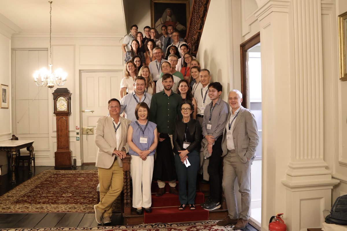 ZoltanMolnar64's tweet image. Excellent day at the Anatomical Society Summer Meeting at @StJohnsOx today.  anatsoc.org.uk/meetings/our-m…
@ArtedelCuerpoH1 , @SaraBandiera2 @anat_soc @AnatSocSummer25, @AnatSocOxford