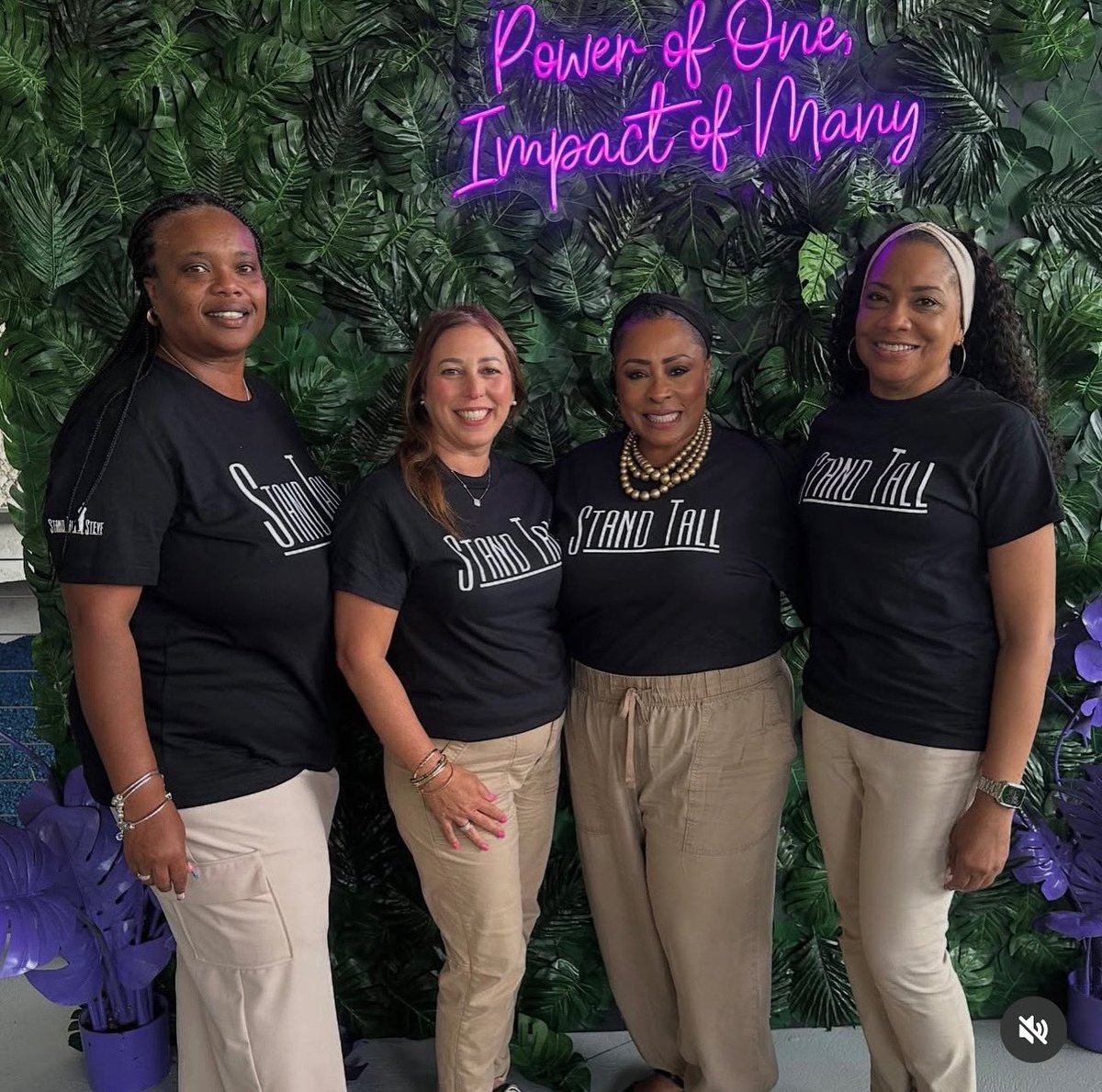 GouldsELMDCPS's tweet image. Goulds Elementary leaders are ready to ‘Stand Tall’ and make an impact as we plan. Synergy 2025! 💪📚 Together, we are building a powerful future for the 2025-2026 school year.#mdcpsyourbestchoice #Synergy2025 #GouldsLeadership #StandTall