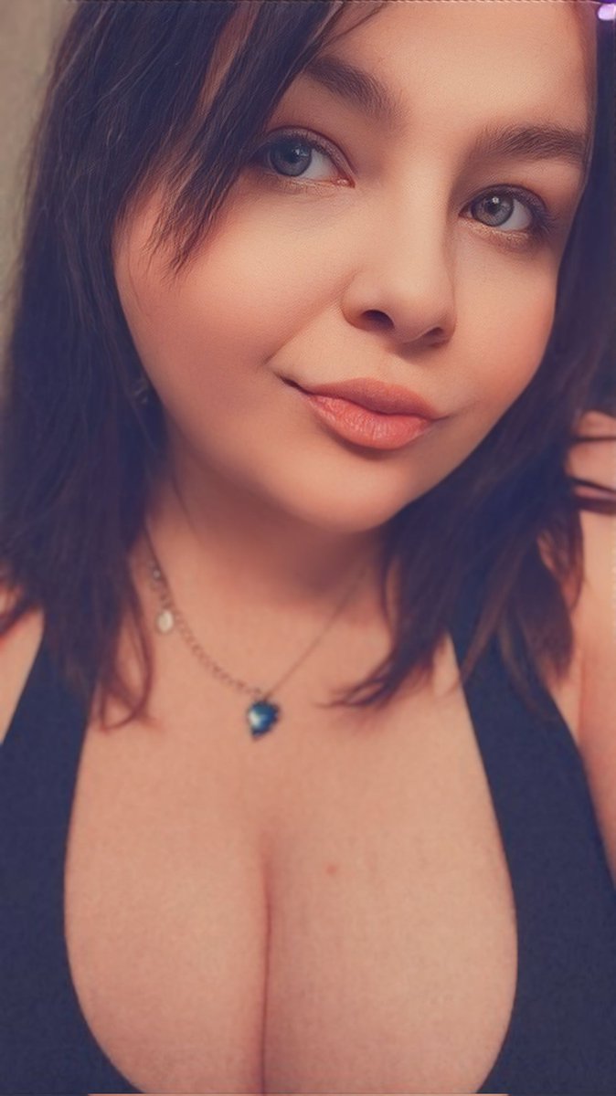 mcthotty24's tweet photo. https://t.co/Men3PPFuSs
new OF! and it's 20% off rn. you get a bonus video when you subscribe. get ittt🫦😈 https://t.co/BX3BR1Apgn