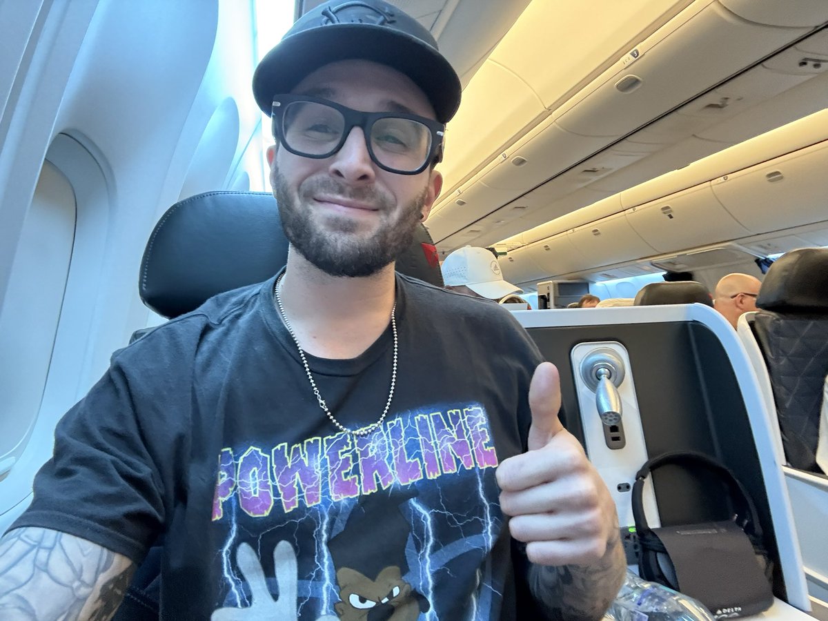 ChrisWebby's tweet image. Webby Goes To The UK 🇬🇧🕸
This whole next week me and @Renmakesmusic are gunna be locked in shooting videos and finishing the music for this INSANE album we got in the chamber…
#Inpatient coming later this year 😵💫🔥🕸