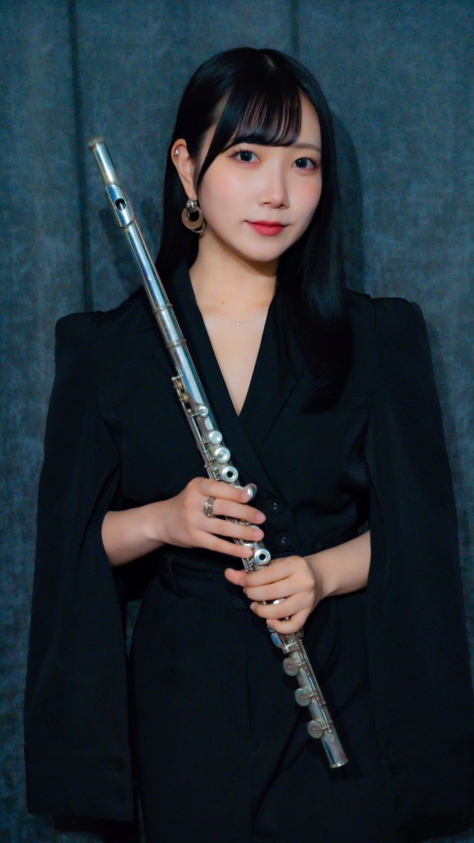 X見る専すぎたので流石に動かします。
新しい写真も撮っていただきました...📸