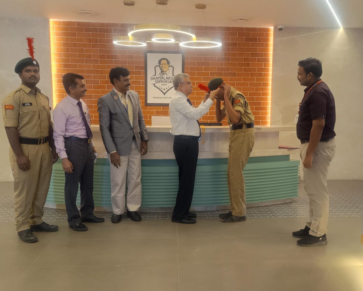 DSUTRY_OFFICIAL's tweet photo. 🏅 Pride in Uniform! 🇮🇳
DSU NCC Cadets shine at #CATCamp2025! 🌟
🥇 Cdt. A.V. Saideep: Gold (Health &amp; Hygiene – Pre-IGC)
🥈 Silver at IUC!
🎯 Cdt. Jayanth Kishore rocked the firing event!
Kudos to VC, Registrar &amp; Deans for their support. Salute to Lt. T. Prasanna Vengatesh (ANO) https://t.co/ichSB6eTEm