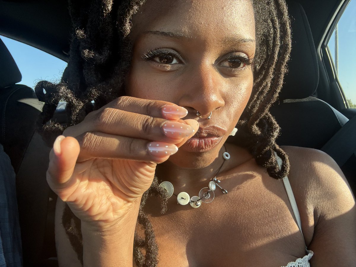 sofaereal's tweet image. new nails :3