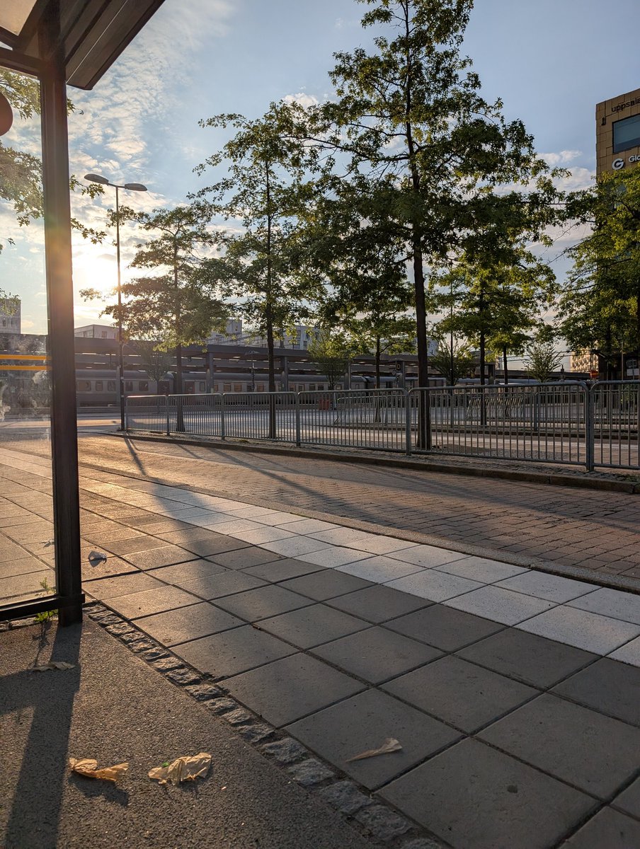 gamedin_77's tweet image. Så då väntar vi en stund till på Bussen, se om vi kommer till jobbet i dag då? 🤔

#oftoworkwego✅