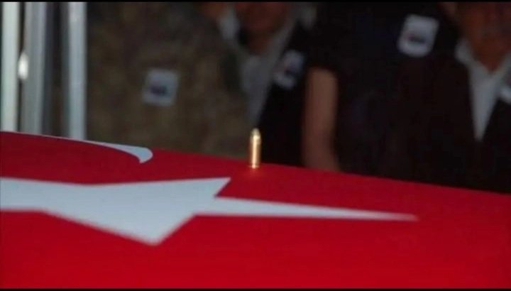 NE BARIŞI, NEYİN BARIŞI..
• SİZ BİZİM YİĞİTLERİN HİÇ, 
İNTİKAM MARŞINI DUYMAMIŞSINIZ Kİ..🇹🇷🇹🇷