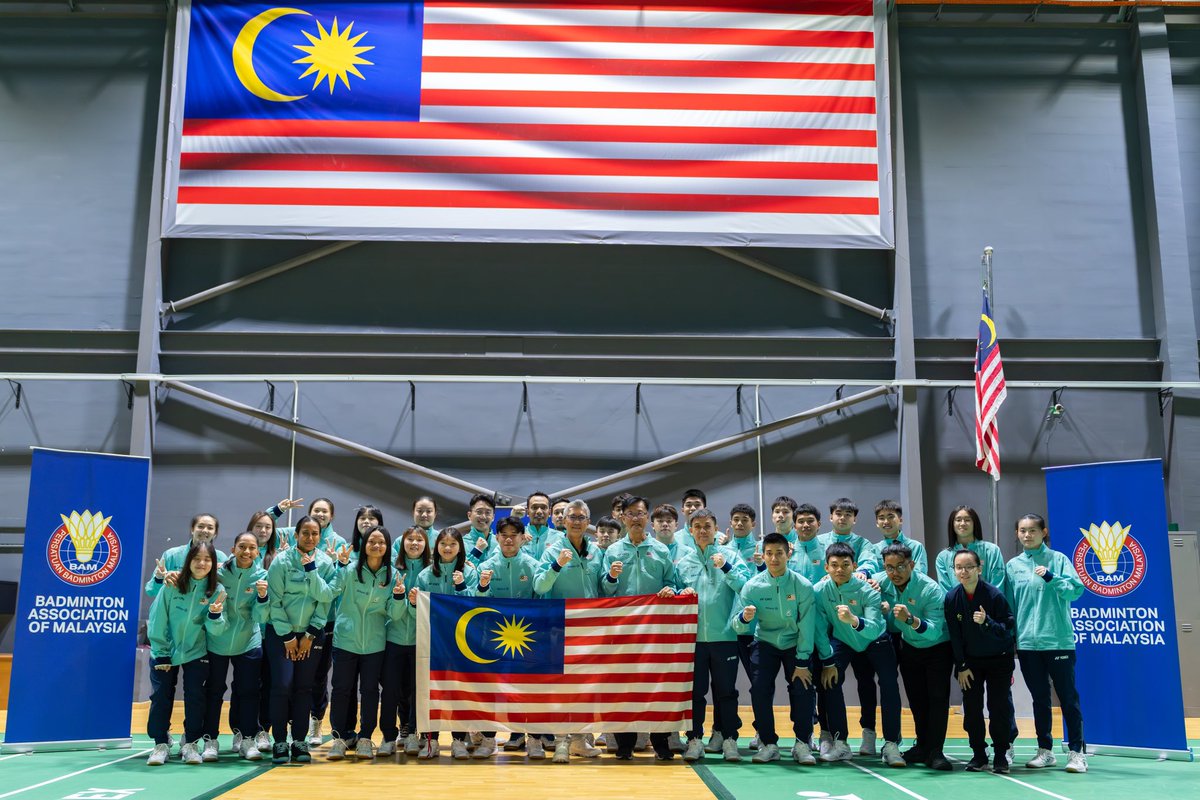 Wira Muda Malaysia Bakal Mengaum di Solo!

Selamat maju jaya kepada skuad kita yang akan menggalas cabaran Malaysia di Kejohanan Badminton Remaja Asia di Solo, Indonesia. Melihat semangat membara dan tekad mereka untuk mengharumkan nama negara, saya cukup teruja! 🔥🇲🇾

Saya