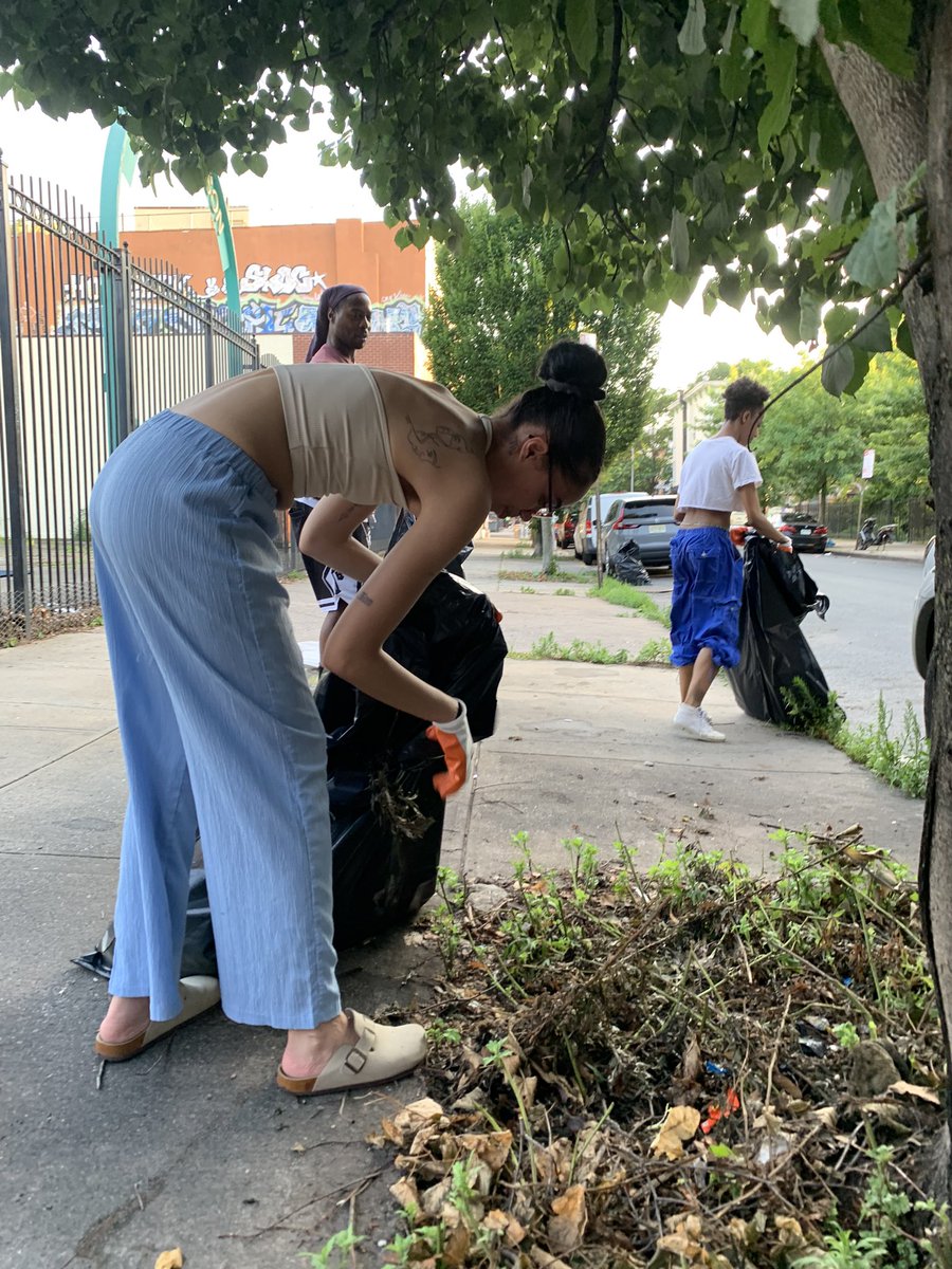 NEGROREPUBLIC's tweet image. Take back the block clean up day 1.
Be sure to donate to our cause
Thegreencampaign.org/donate
Our new Community Center. Next level Innovation underway.
#NegroPower