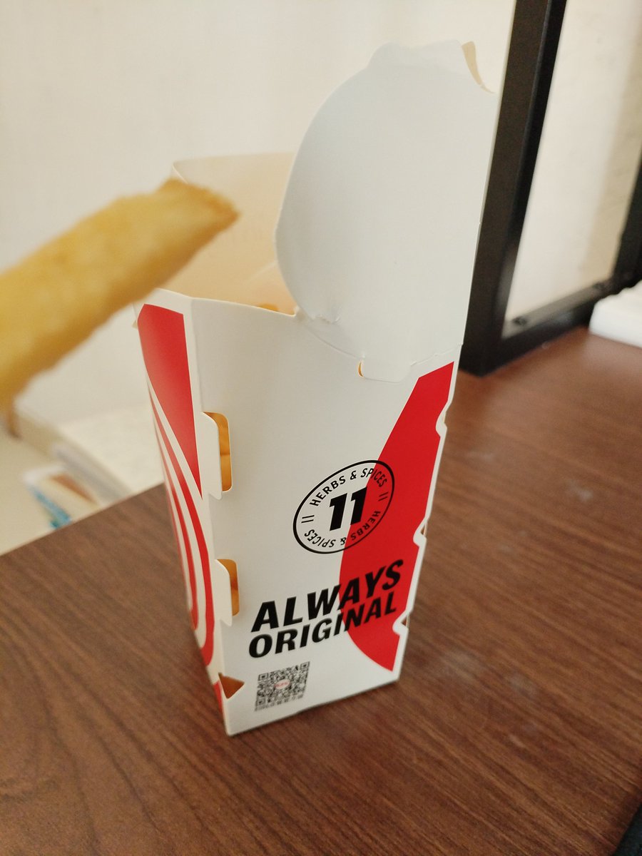 Cyanavy_'s tweet image. hot chips oh hell yeah
ohhhh yesss
chips🍟