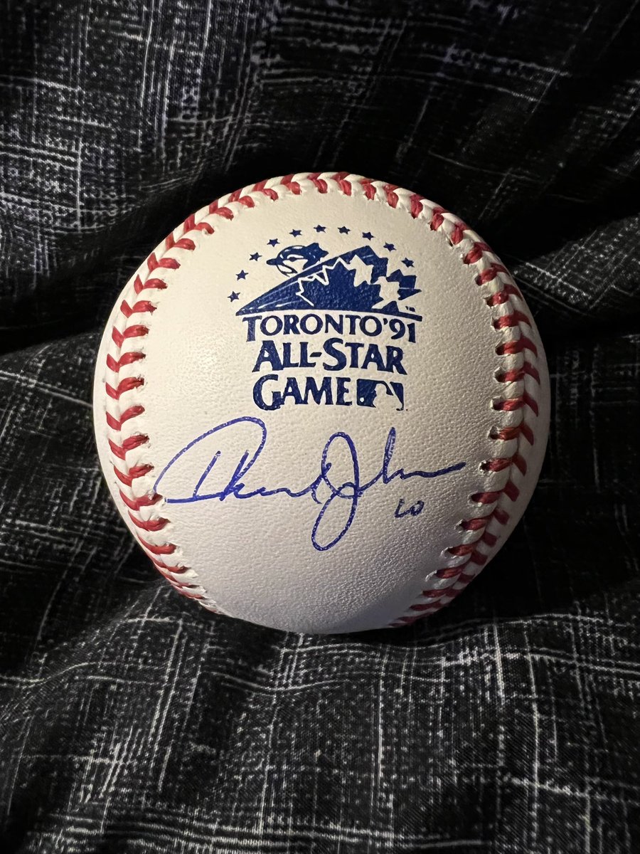 SpecialKLevy's tweet image. Great @MLB #MLBAllStarGame2025! Some @20Hojo All Star memorabilia to celebrate 🙌🏼