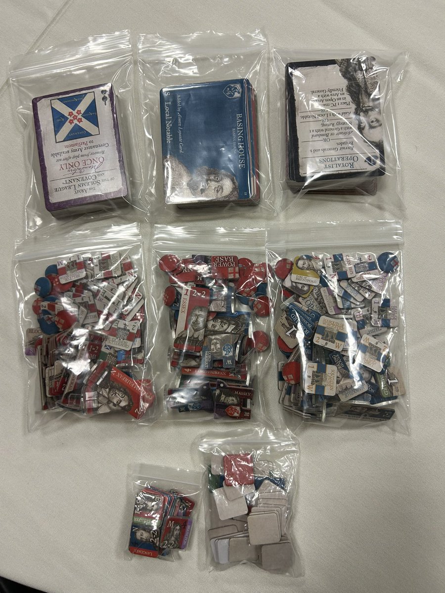 TheSoSBunker's tweet image. Consim World 2025 - “Unhappy King Charles”
When bagging the components, I divided the pieces into three bags: Parliament, King, and all the pieces that start in the map. This will accelerate set-up next time.