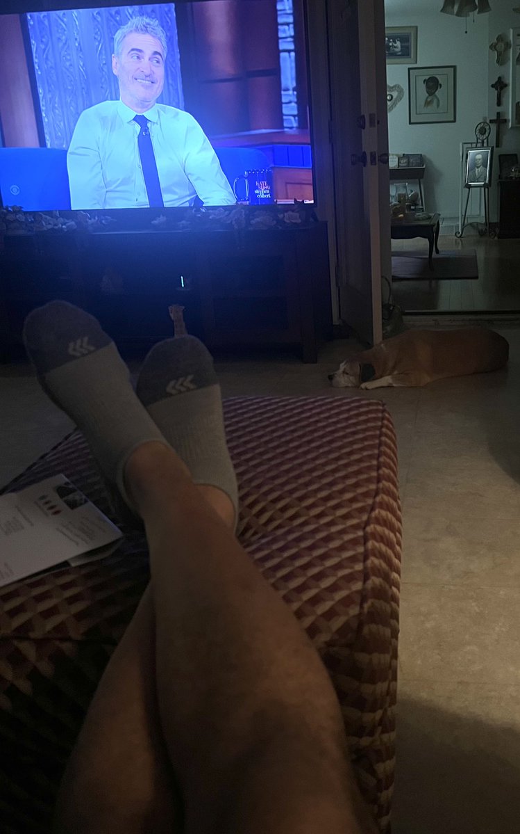 iamalmostlegend's tweet image. Back in Alabama: Late night with my legs, Joaquin Phoenix, and April