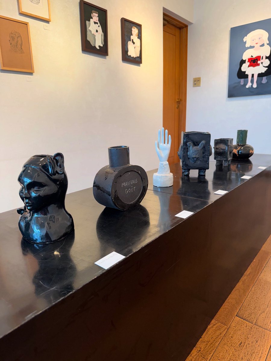 gallery_h_maya's tweet image. 中村幸子展「Relaxed Days」
幸子さんならではのユニークでチャーミングな陶芸作品も並びました。本日も16時頃より作家在廊予定です。
2025年7月14日(月)〜7月23日(水)
月〜金曜 12:00-19:00
土曜 12:00-17:00
日曜休廊
gallery-h-maya.com/schedule/31347/
#中村幸子 #sachikonakamura
@uhi_uhi_
