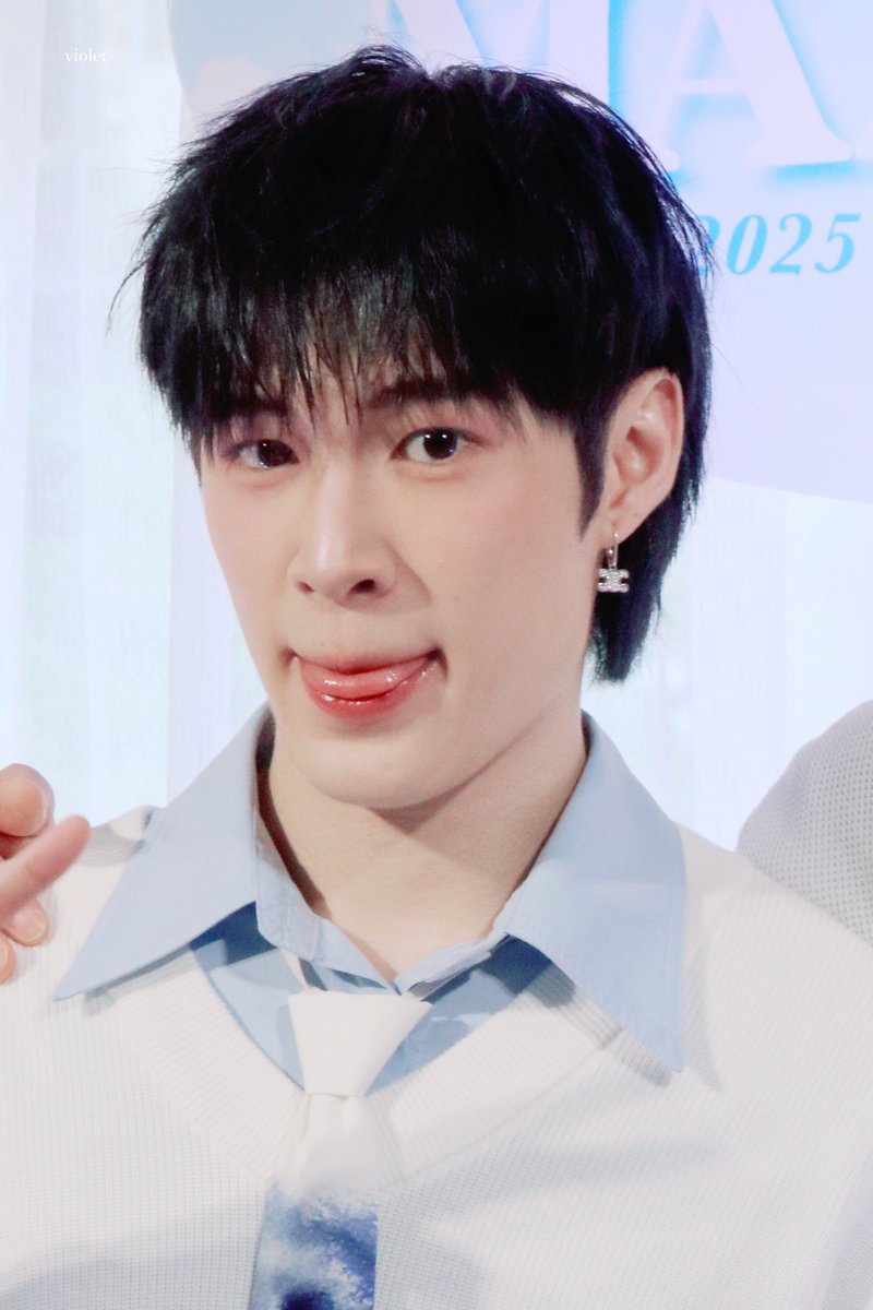 𑁍ࠬܓ 𝙫𝙞𝙤𝙡𝙚𝙩 𝙛𝙩.แม่แจม(เหนือ) (@violet_tttt) on Twitter photo — 𝐍𝐚𝐭 𝐍𝐚𝐭𝐚𝐬𝐢𝐭 —
น้องวิ้งคึ 😘🤘🏻
MELA MEET YOU MAX NAT
#MELAxMAXNAT
#natasitt <a href="/natasittttt/">Nat ;) น้องแจมแจม ft. น้องเหนือ</a> — 𝐍𝐚𝐭 𝐍𝐚𝐭𝐚𝐬𝐢𝐭 —
น้องวิ้งคึ 😘🤘🏻
MELA MEET YOU MAX NAT
#MELAxMAXNAT
#natasitt <a href="/natasittttt/">Nat ;) น้องแจมแจม ft. น้องเหนือ</a>