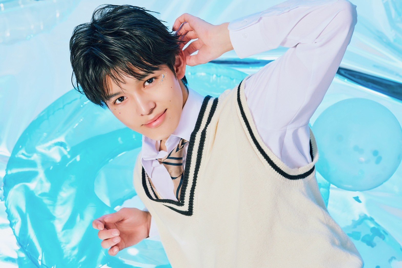 伊藤 これは9歳の記念に🎂💕 伊藤さんに撮っていただきました