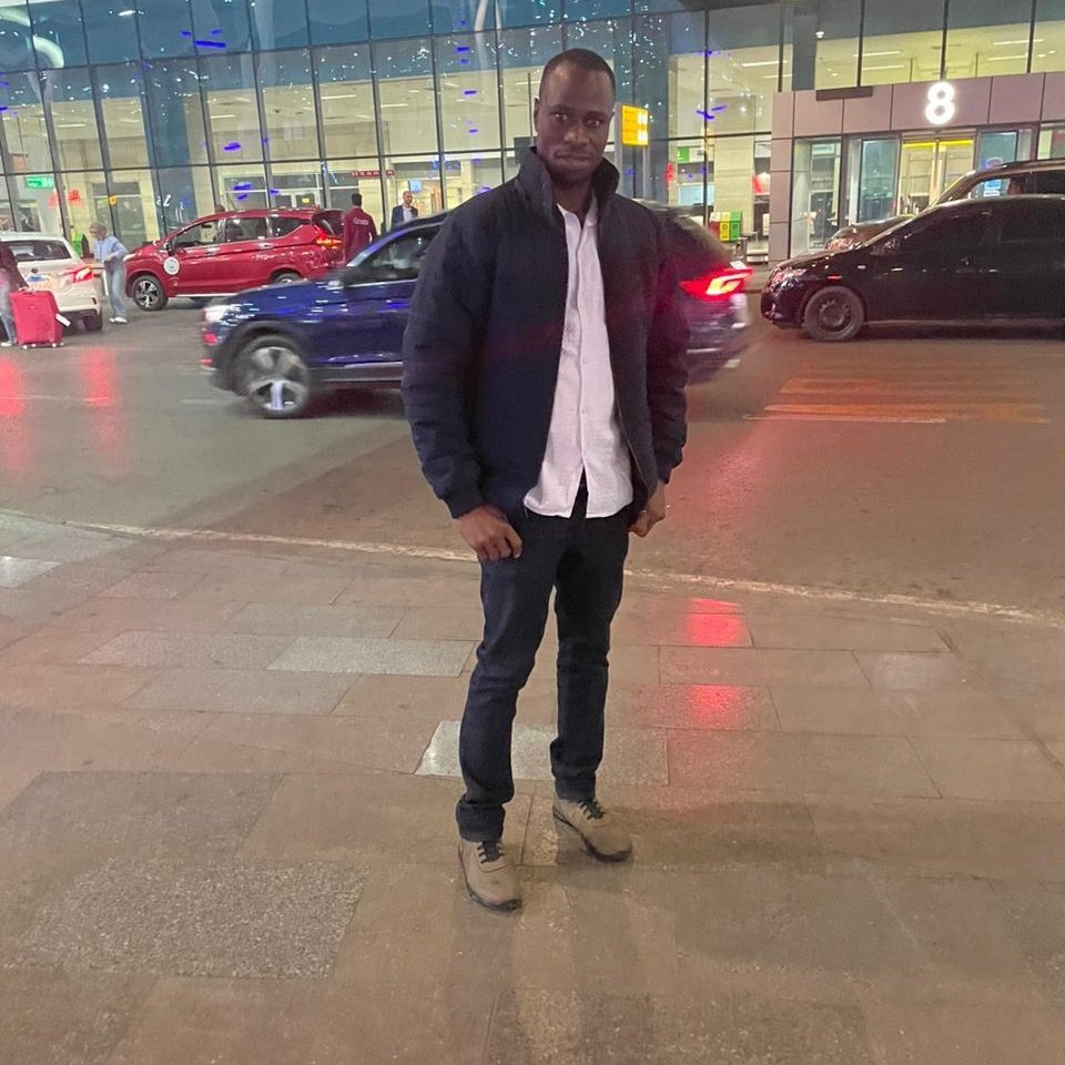 KabaSadou4's tweet photo. #NouvellePhotoDeProfil https://t.co/utr43Kzhcr