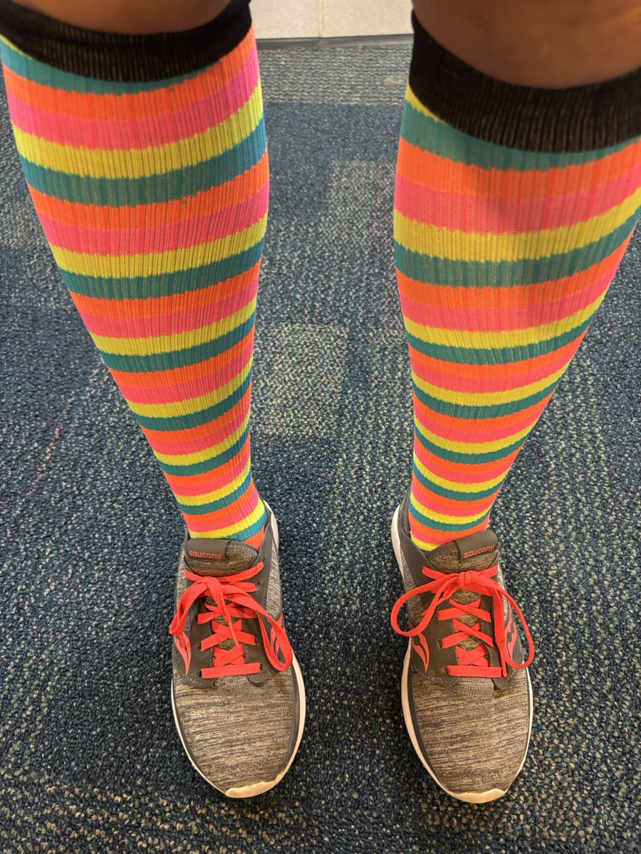 Movin those 👣, getting active &amp; having FUN <a href="/JMU_HPAI/">JMU HPAI</a> #HPAI2025 today! Starting early &amp; ending my day 💪 despite injury! #pushthrough Best #PhysEd PD in VA! 😁👍