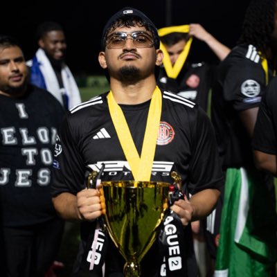 Chavez_J09's tweet photo. #NewProfilePic https://t.co/hZkGB5YkmA