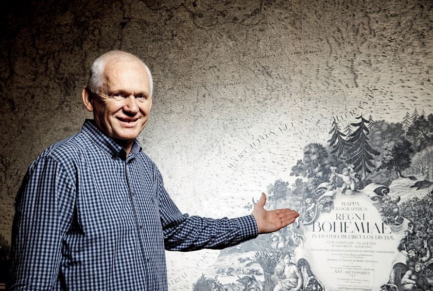 Demograf RNDr. Tomáš Kučera, CSc. z katedry demografie a geodemografie <a href="/science_charles/">Faculty of Science of Charles University</a> <a href="/UniKarlova/">Univerzita Karlova</a> byl hostem Zity Senkové v pořadu <a href="/CRoDvojka/">Český rozhlas Dvojka</a>, kde komentoval aktuální trendy ve snižující se porodnosti v Česku.
Pořad dostupný zde:
irozhlas.cz/zivotni-styl/s…
Foto: Nguyen Phuong Thao