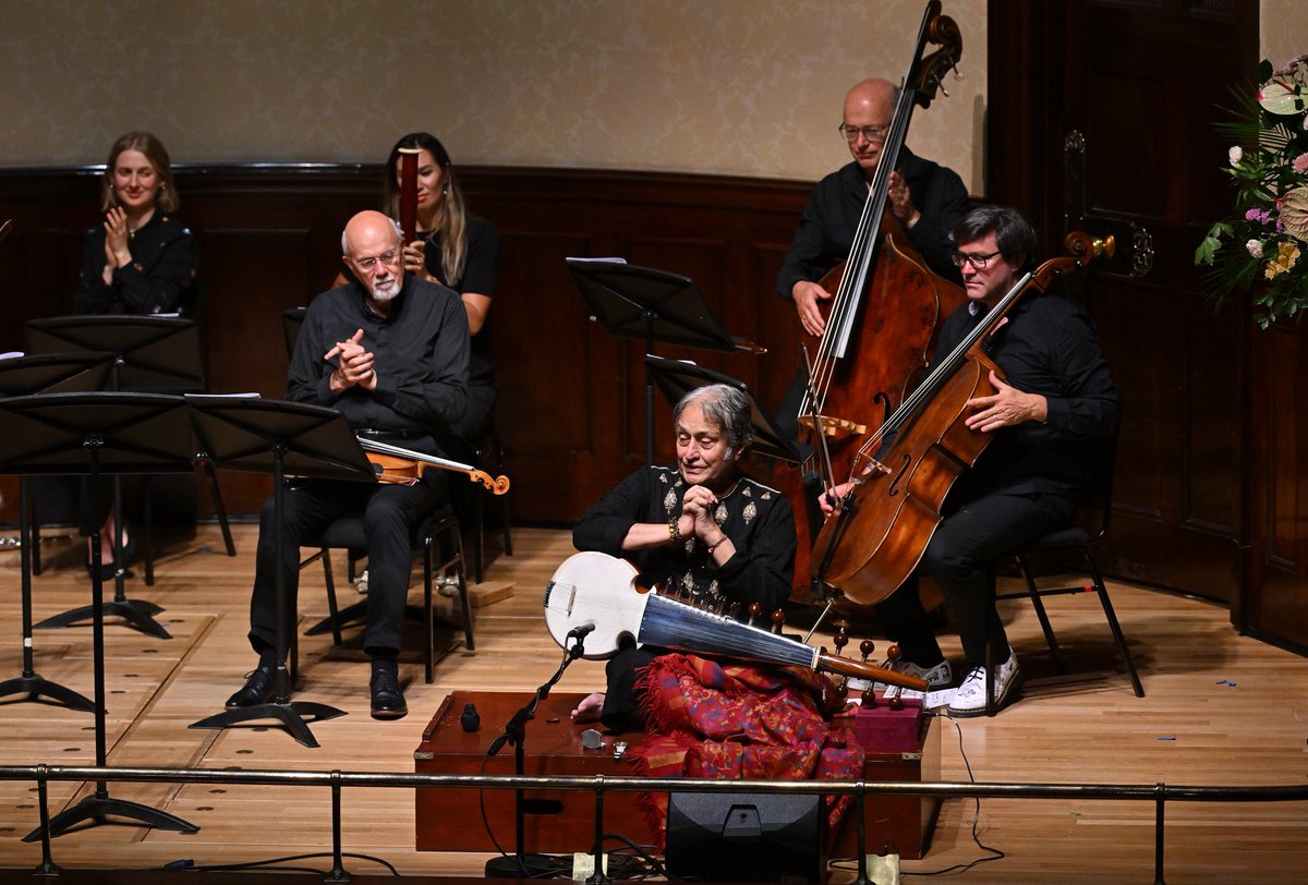 AAKSarod's tweet image. Premieres for Sarod and Cello with Jiaxin Lloyd Webber, Samaagam with David Murphy and Sinfonia Verdi at Wigmore Hall #london #wigmorehall 📷 Mark Allan @wigmore_hall @MarkAllanPhotos