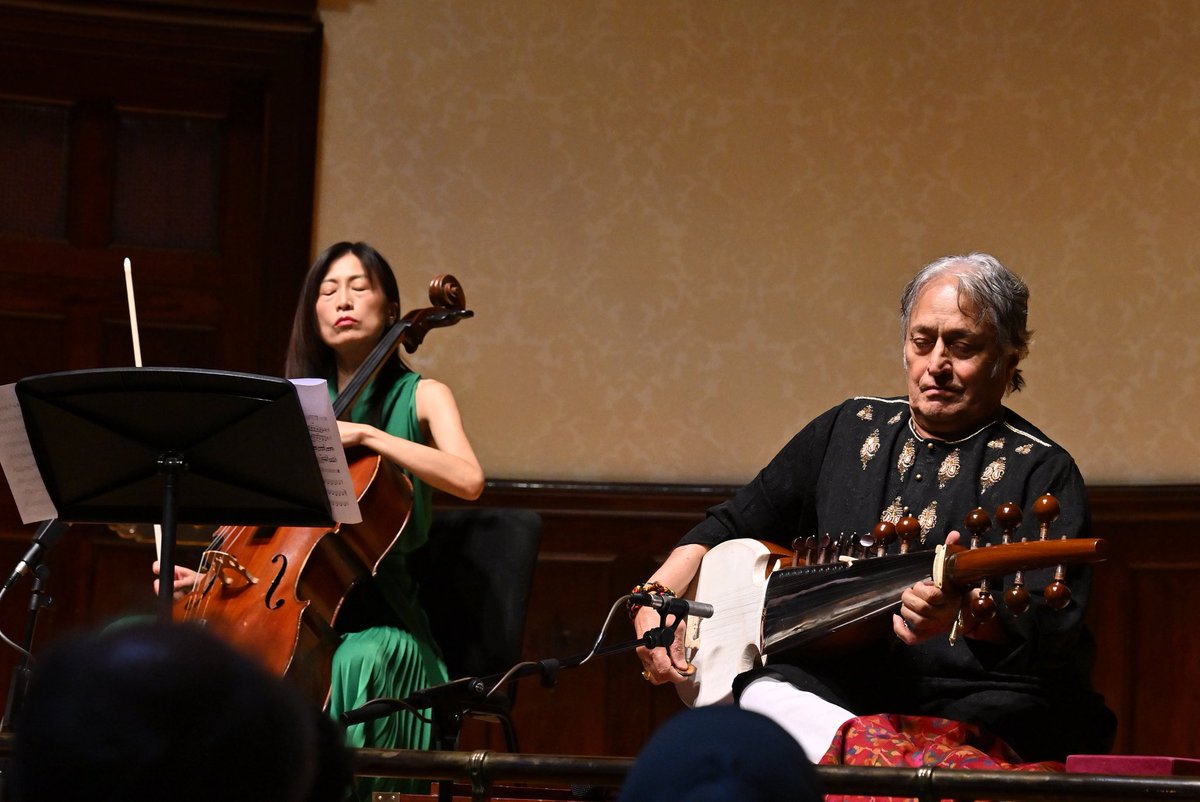 AAKSarod's tweet image. Premieres for Sarod and Cello with Jiaxin Lloyd Webber, Samaagam with David Murphy and Sinfonia Verdi at Wigmore Hall #london #wigmorehall 📷 Mark Allan @wigmore_hall @MarkAllanPhotos