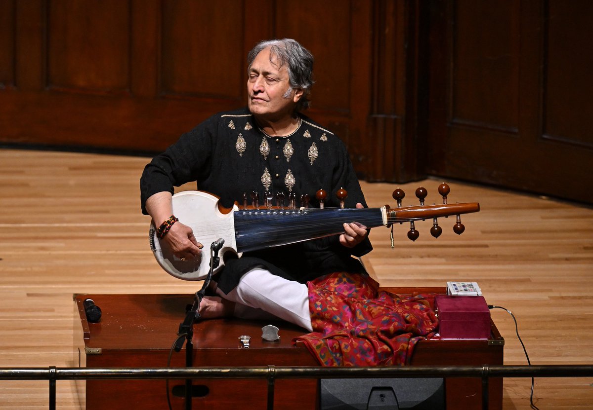 AAKSarod's tweet image. Premieres for Sarod and Cello with Jiaxin Lloyd Webber, Samaagam with David Murphy and Sinfonia Verdi at Wigmore Hall #london #wigmorehall 📷 Mark Allan @wigmore_hall @MarkAllanPhotos