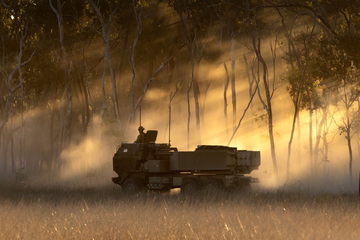 AustralianArmy's tweet image. Light it up, light it up, light it up! ๐ฅ
#AusArmy soldiers from 54 Battery, 14 Regt, RAA, light it up with Japanese Ground Self Defence Force & Republic of Korea Marine Corps in the first live fire of @talismansabre
๐ธ LSIS Susan Mossop