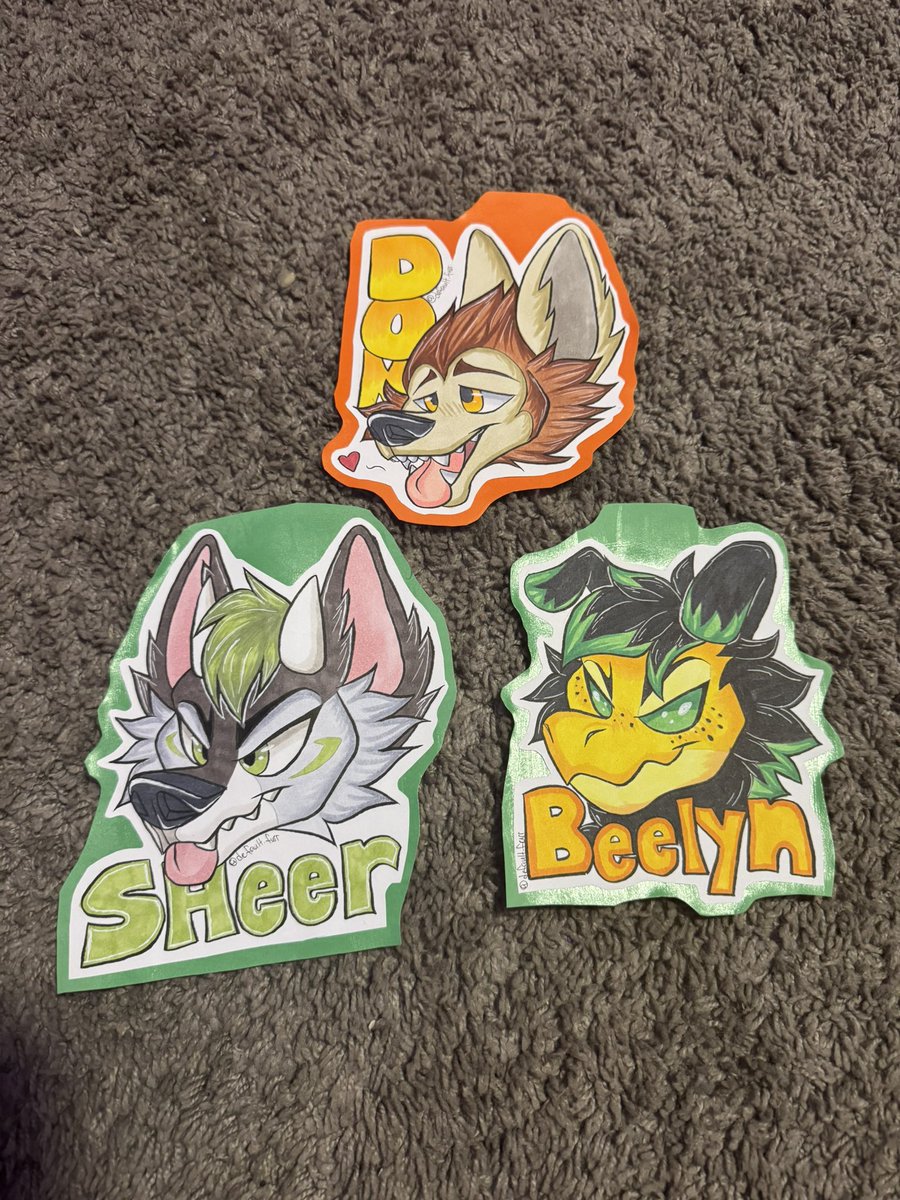 CYBER โก๏ธ Grad, AC, FD (@defaultfurr) on Twitter photo Three badges done for <a href="/DonCoyleVox/">Don ๐ต๐ท ๐ FD</a> <a href="/plastickfox/">plastickfox ๐ MFF, NYFB ๐ธ๐ฆ</a> and <a href="/KazAndQuincy/">Kaz B. Quincy</a> !!!
I have five more slots open and am urgently looking to get them filled! They are 50$ plus shipping!! ๐ Three badges done for <a href="/DonCoyleVox/">Don ๐ต๐ท ๐ FD</a> <a href="/plastickfox/">plastickfox ๐ MFF, NYFB ๐ธ๐ฆ</a> and <a href="/KazAndQuincy/">Kaz B. Quincy</a> !!!
I have five more slots open and am urgently looking to get them filled! They are 50$ plus shipping!! ๐