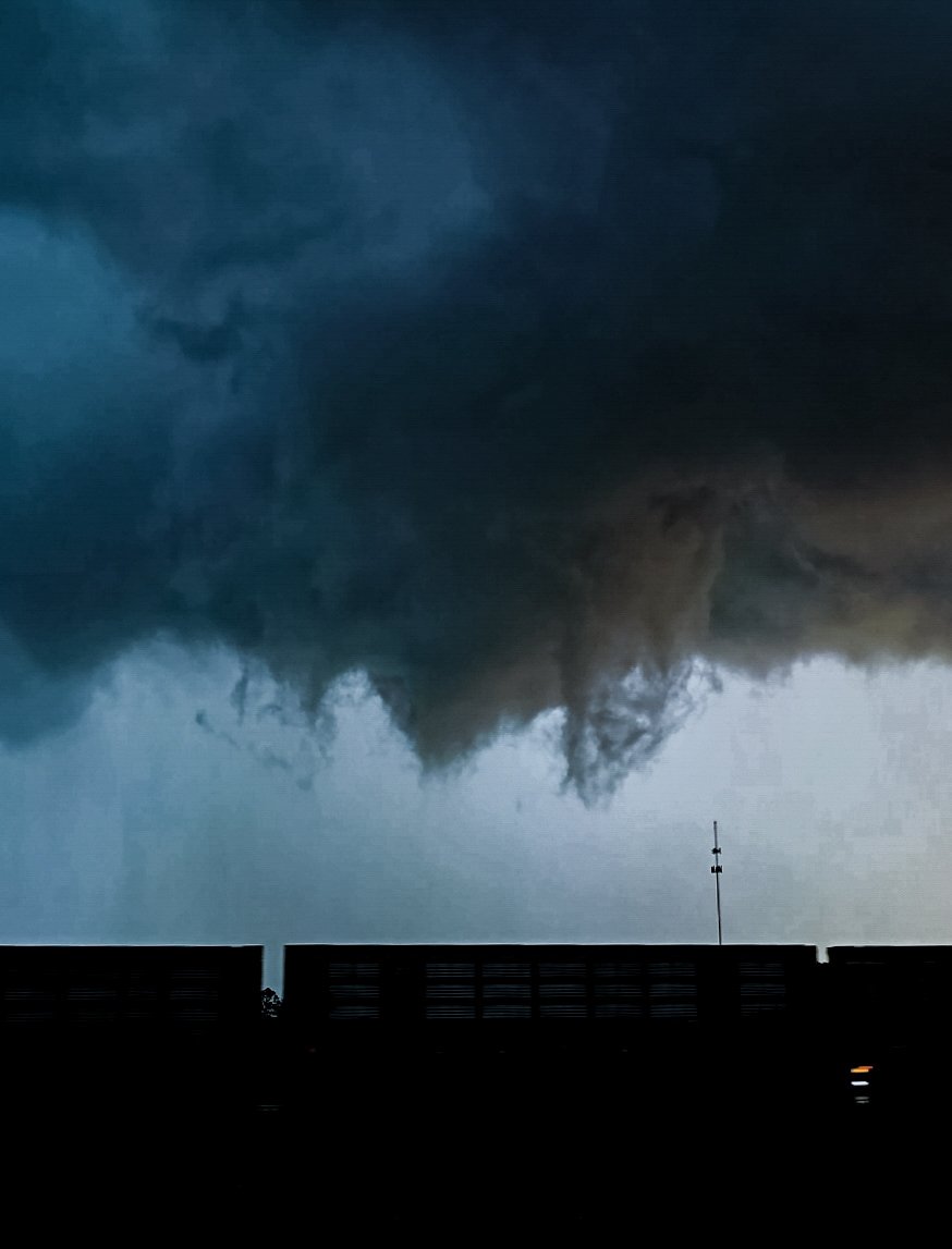 MetzStormMedia's tweet image. Funnel cloud today a couple miles South of Randall, MN! Just off Hwy 10. 7/15/25.
#mnwx #funnel #storm