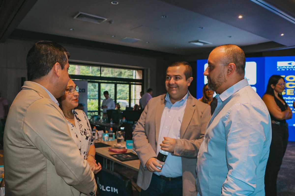 🌿 La Estrella se proyecta con sostenibilidad. ♻️

✅ En el Foro Económico Sectorial presentamos el Decreto de Incentivos de Construcción Sostenible, una herramienta que impulsa un desarrollo urbano más consciente y respetuoso con el entorno. 🙌🏻