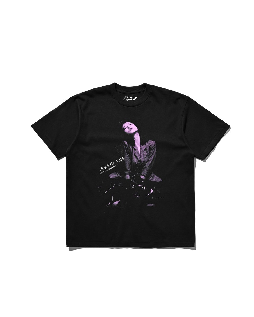 中森明菜 伊勢丹 Tシャツ 飾りじゃないのよ涙は 新品 Mサイズ 中森明菜の還暦を記念したポップアップが伊勢丹新宿店で開催 「飾り