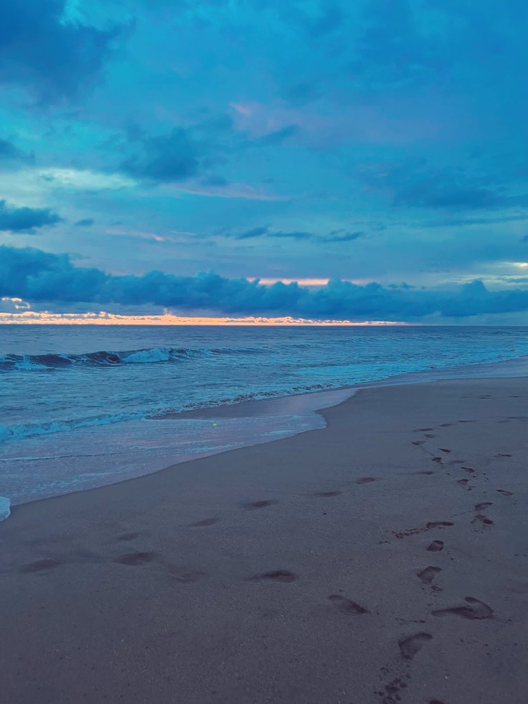 💬  El amor verdadero
deja huellas bonitas...