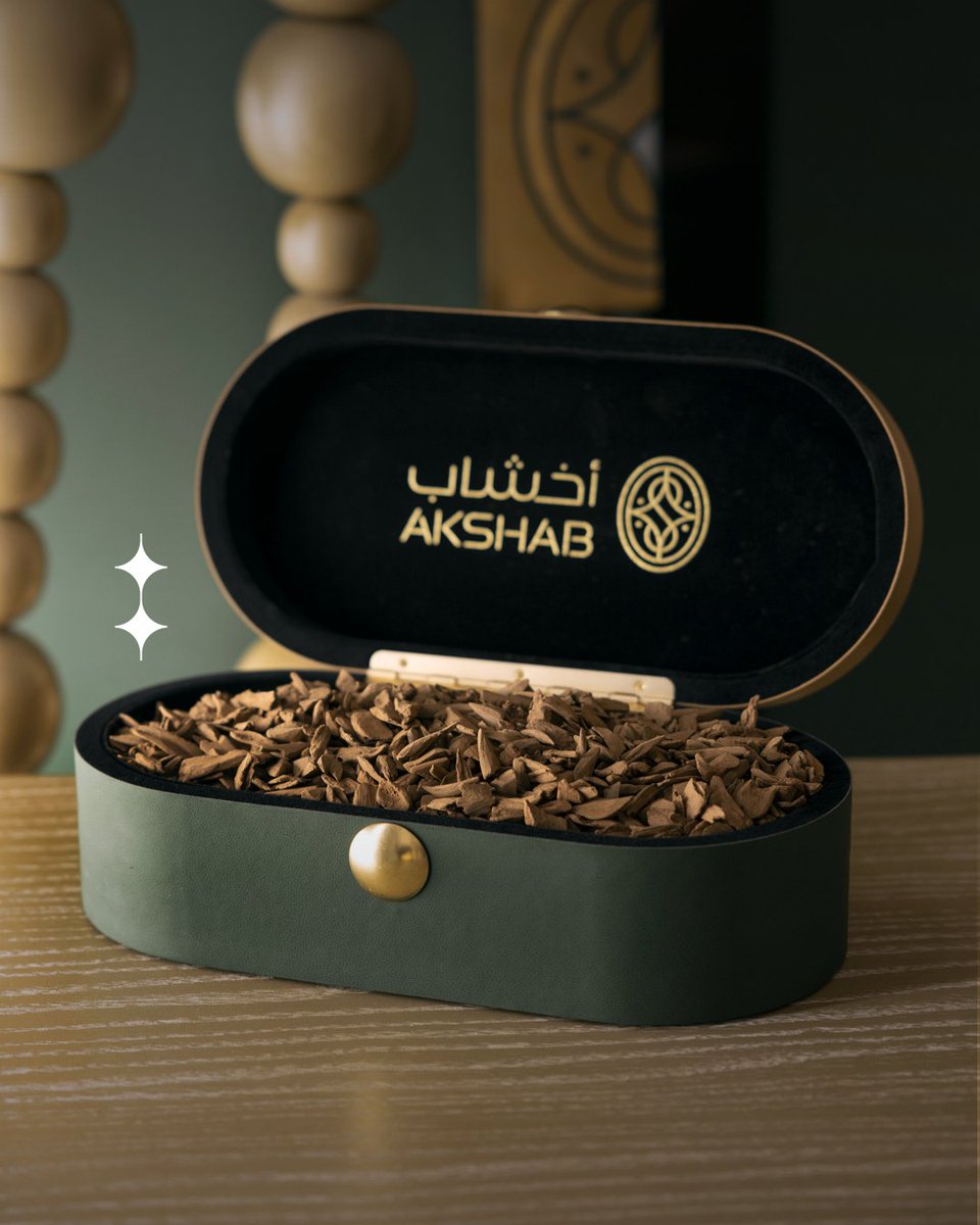 عود مروكي جَزل.. نفحاته الدخانية تعبر عن الهيبة والسمو!

#أخشاب 
#عود #بخور