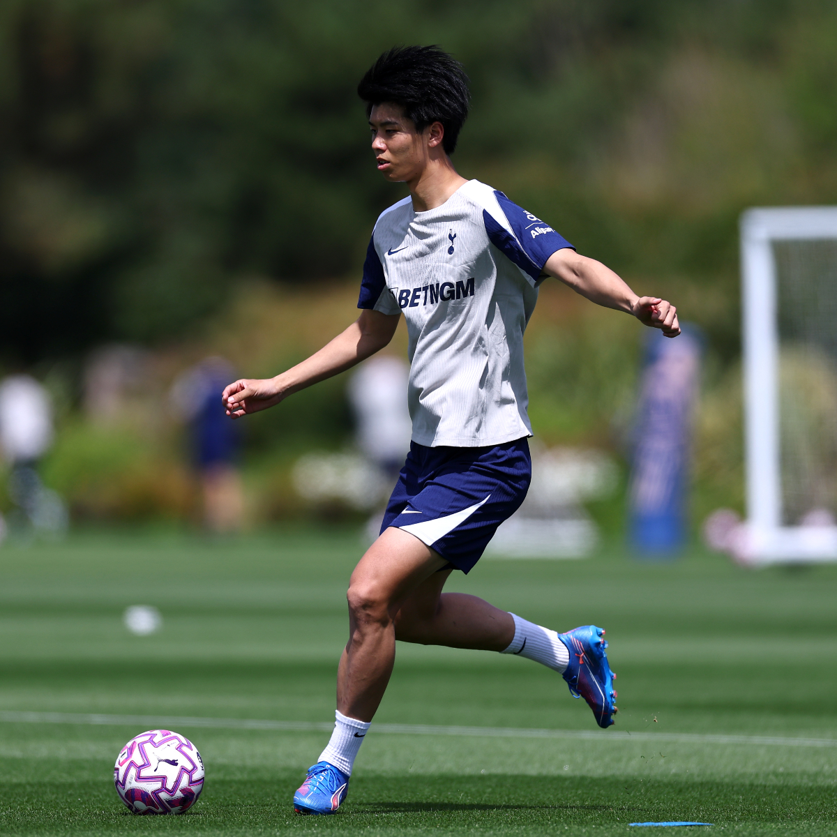 コウタもトレーニング参加中🏋

早く公式戦で見たい…😍

#SpursJP