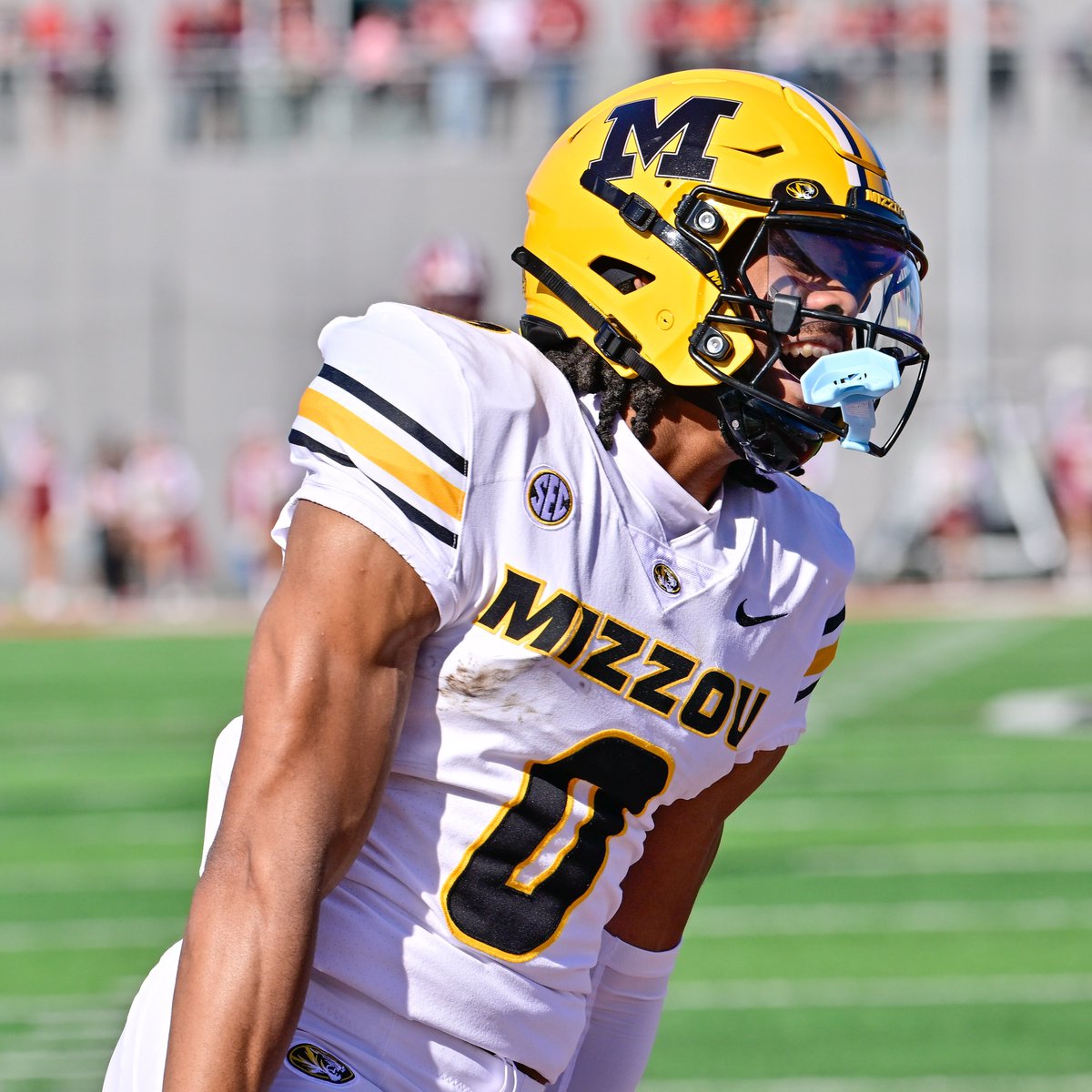 Kyle McAreavy (@kyle_mcareavy) on Twitter photo I'm continuing my look at who I see as the most important players for Mizzou football in 2025.
We've reached No. 21 and flipped into the receiver room.
Read here: on3.com/sites/mizzou-t… I'm continuing my look at who I see as the most important players for Mizzou football in 2025.
We've reached No. 21 and flipped into the receiver room.
Read here: on3.com/sites/mizzou-t…