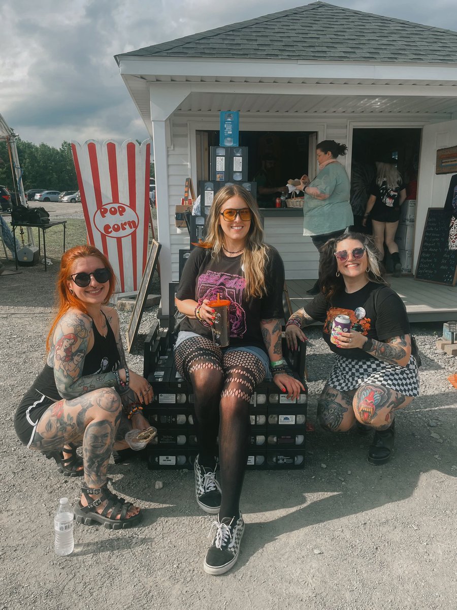 tbaugh725's tweet image. Another #vhsfest in the books 🙏🏻
