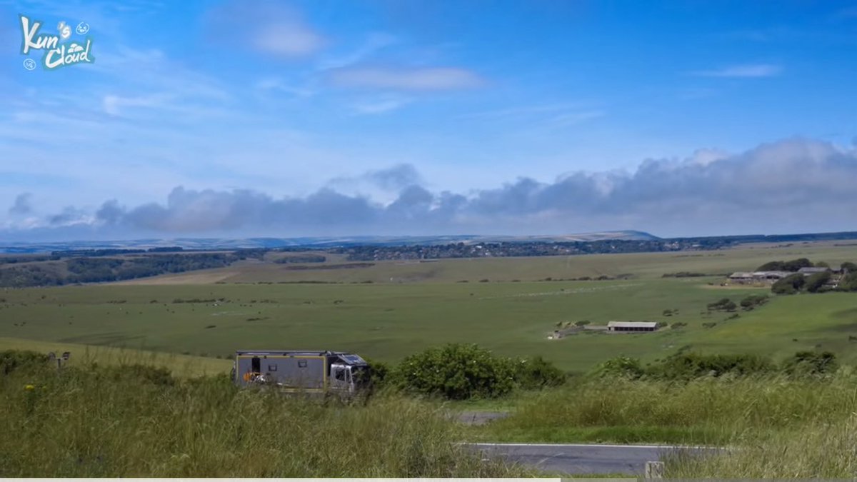 If you're happy then i'm even happier :) 

#TravelWithKUNsCloud #TravelToUKWithKun #QIANKUN #쿤