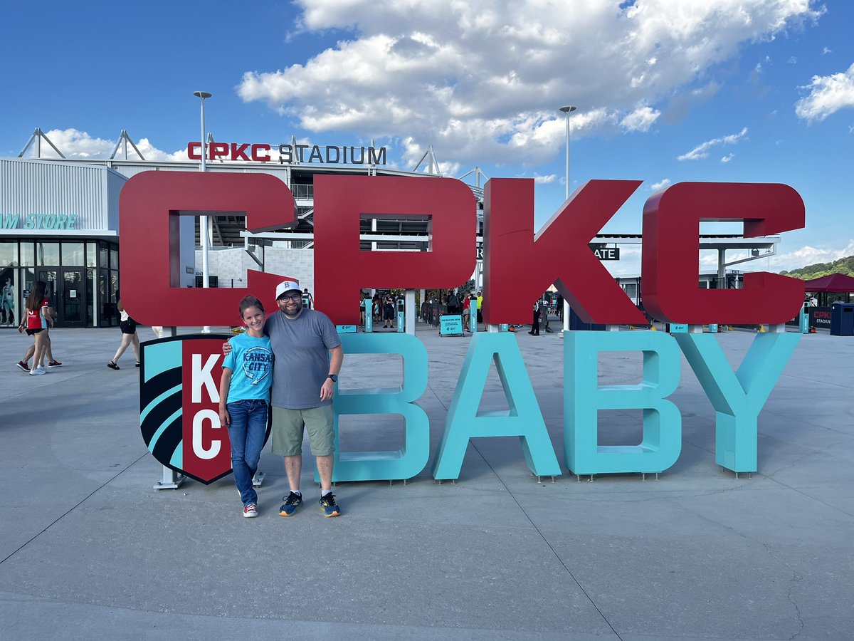 drjohnmeade's tweet image. The Kansas City sports scene is growing on us!
At the picturesque CPKC stadium on the Missouri River for the Teal Rising Cup! Let’s go @thekccurrent! #KCBABY