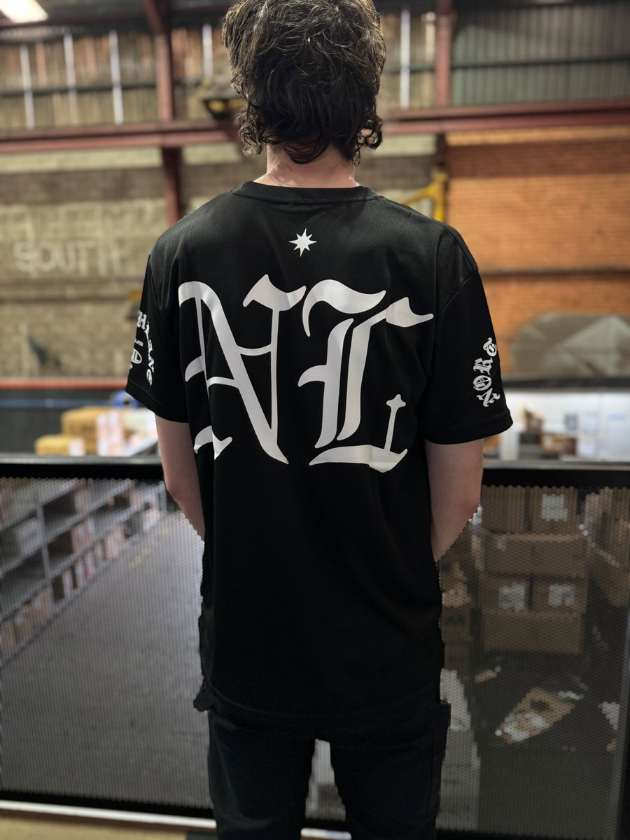 Northlane's tweet image. Our new merch partner for Australia, Imprint Merch, is running a huge sale with up to 60% off our range.
Brand new items brought over from our US and Euro stores are now available too.
imprintmerch.com.au/collections/no…