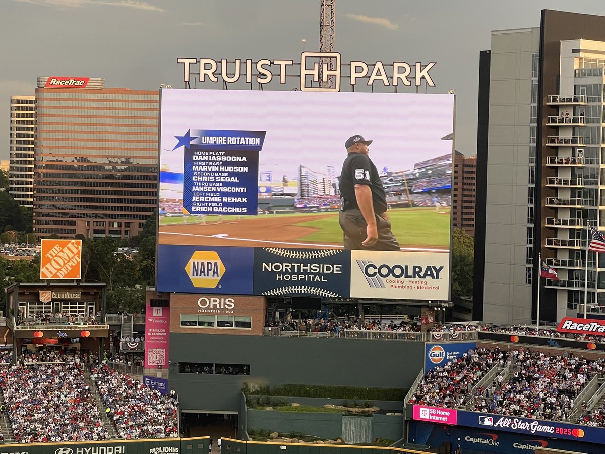 WJBFSports's tweet image. Tonight’s #MLBAllStarGame2025 first base umpire is none other than Marvin Hudson from Washington-Wilkes!