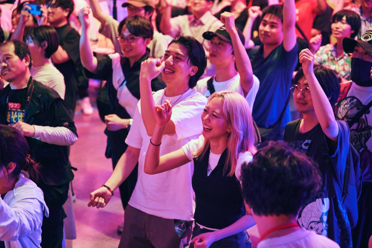 提灯マッピングステージ、一時入場規制になるほどの盛り上がり…！
皆さんの楽しむ姿に脳汁でました！
#脳汁横丁