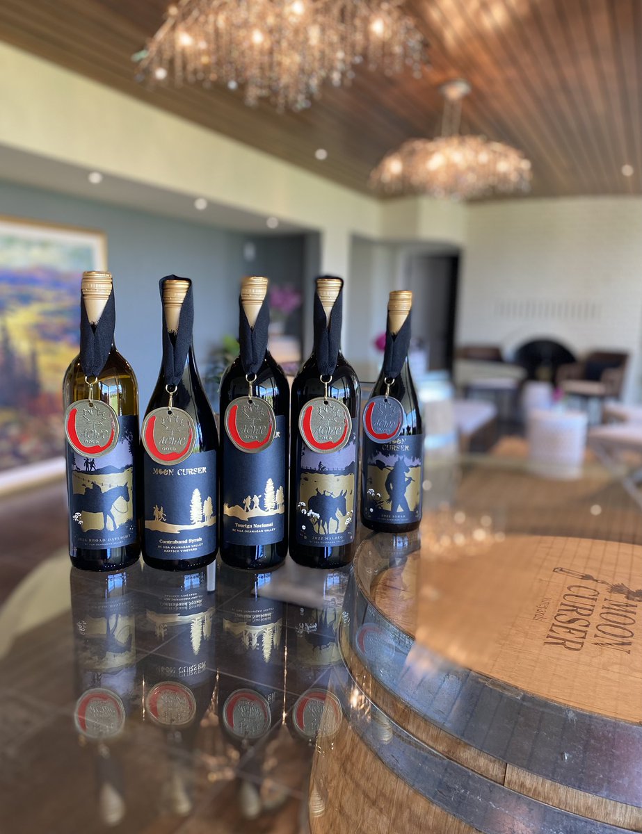 Moon Curser’s at heart! We always love seeing when all the gold &amp; precious metals, errr…medals, arrive at the winery. This haul is from ‘25 All Canadian Wine Championships

GOLD:
Broad Daylight ‘24
Touriga Nacional ‘22
Malbec ‘22
Contraband Syrah -The Hill ‘21

SILVER:
Syrah ‘22