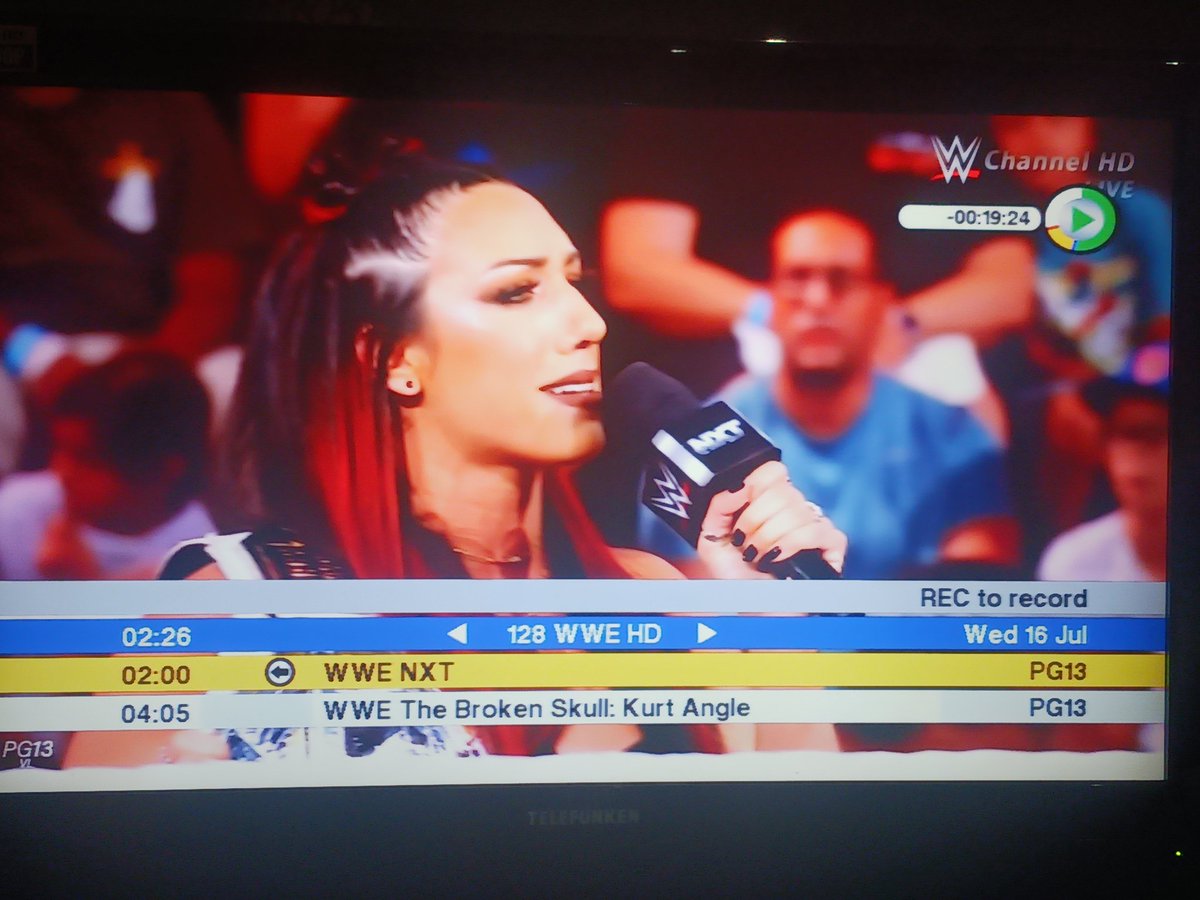 TNA got me out here watching nxt 2am on a Wednesday morning...I have class in a few hours