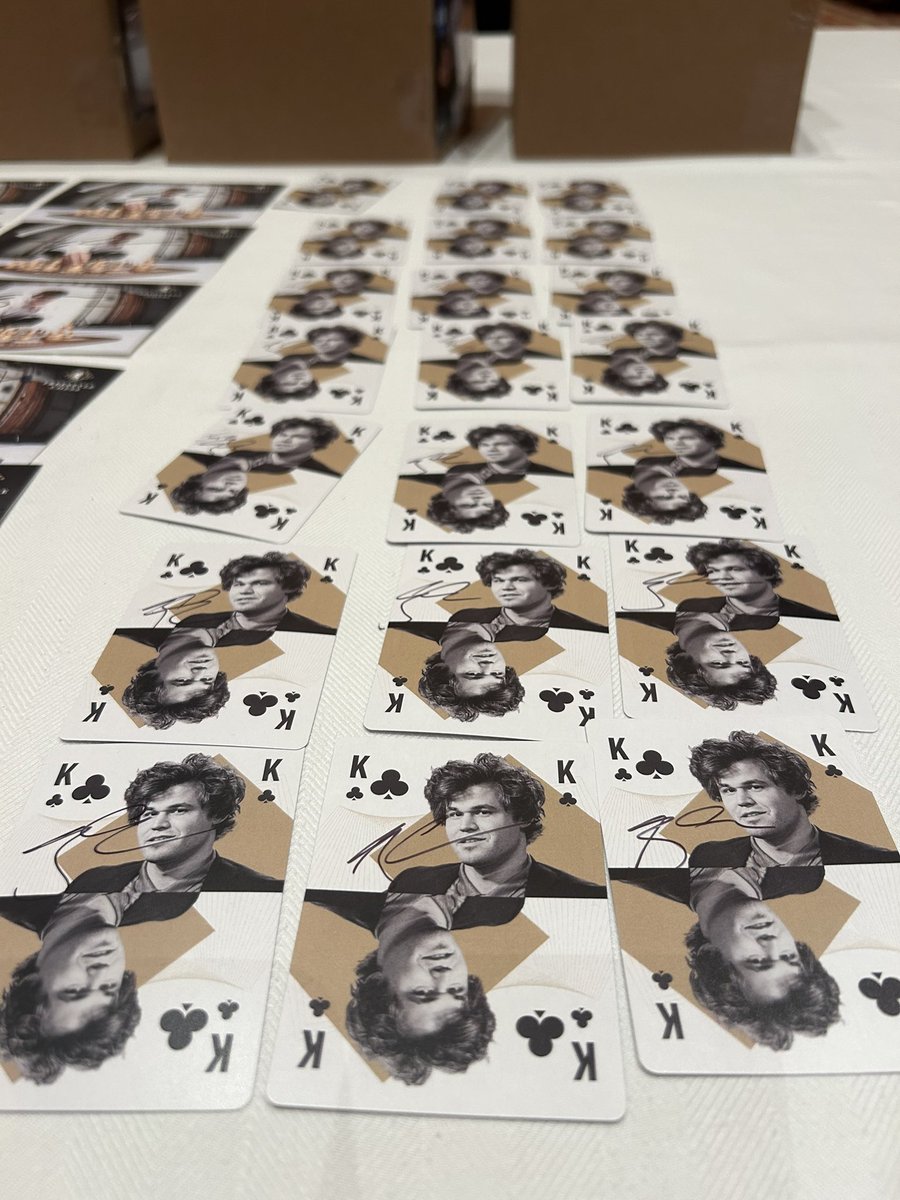 ChessMike's tweet image. It’s hard to beat @MagnusCarlsen when he’s holding 21 of a kind
