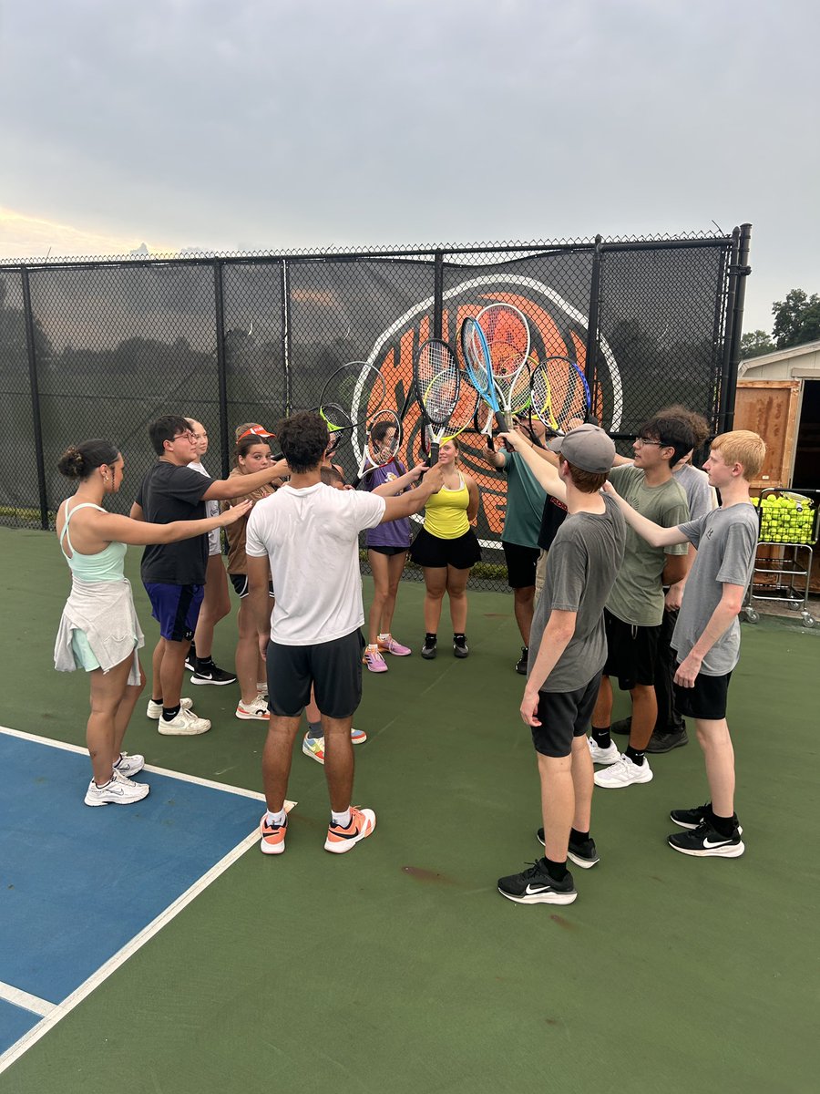 CaneTennis's tweet image. That鈥檚 a wrap on Summer Cup 2025! Congrats to our winners:
Girls:
馃 Jenna 馃 Bailey
Boys:
馃 Brennen 馃 Griffin
Thanks to all players for an incredible summer of tennis! We will see you Thursday for the SBAAC Summer Slam here at @wilmingtonhighschool