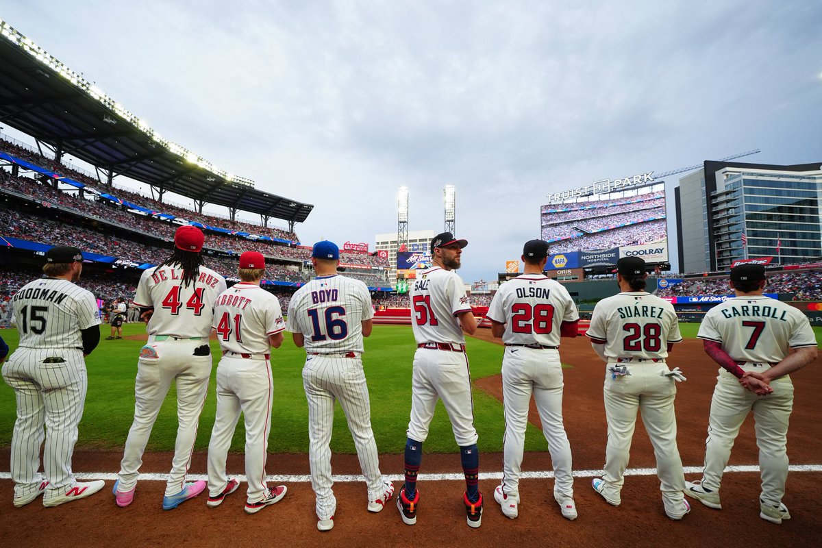 OfficialMLBRFC's tweet image. It’s great that despite all the dumb changes to the MLB All-Star team they maintain every team getting a rep.
Fans in every city should be able to bring their kids to the TV to see the hometown guy announced & play.