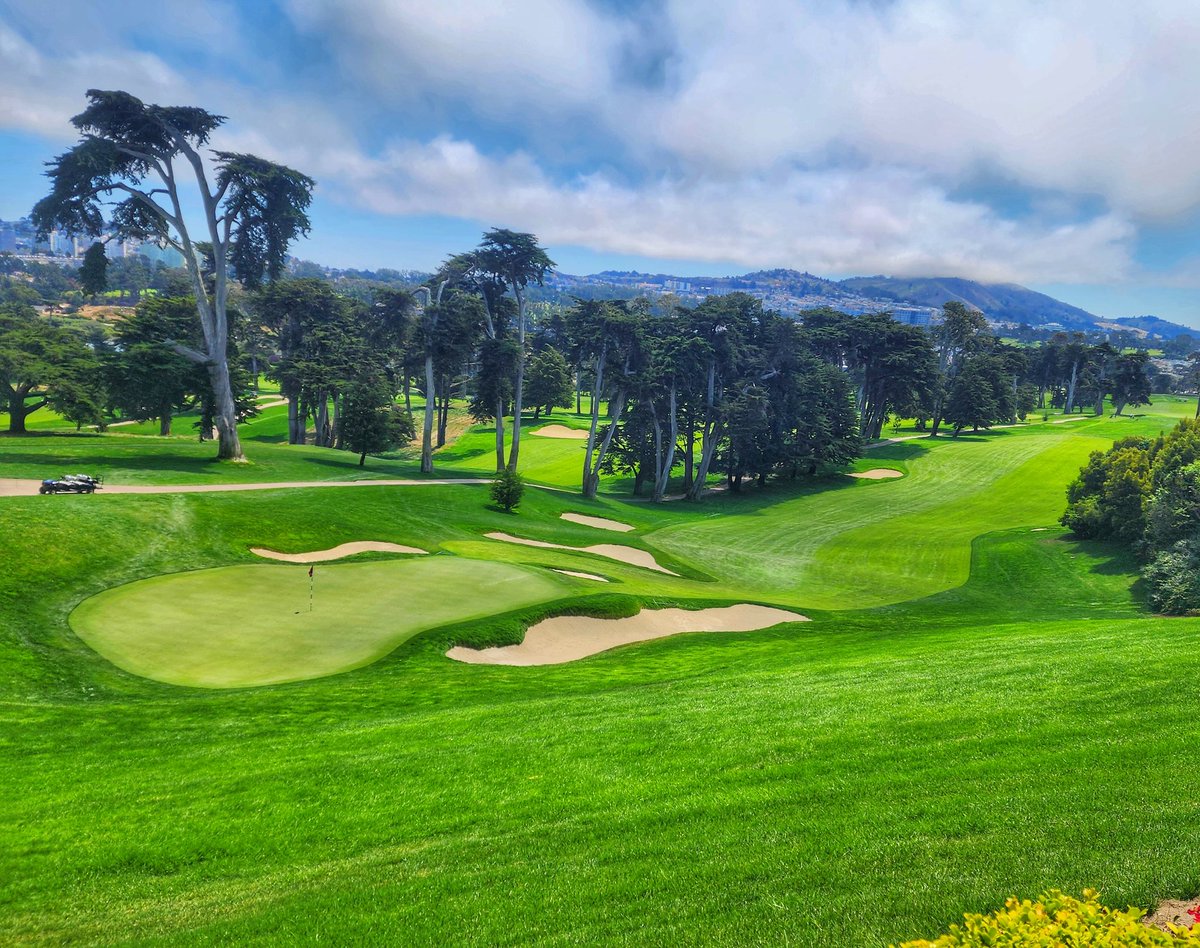 LinksNation's tweet image. Top-notch day out at Olympic Club with the @USGA.
@troyturf and his staff have the place ready for the world's best amateurs.