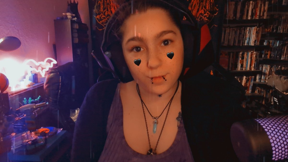 Happy Tuesday, starting off with some #GTARP seasons come hang! 

twitch.tv/sallyredeye 

#420friendly #420community #TwitchStreamers #twitchaffiliate #SmallStreamersConnect