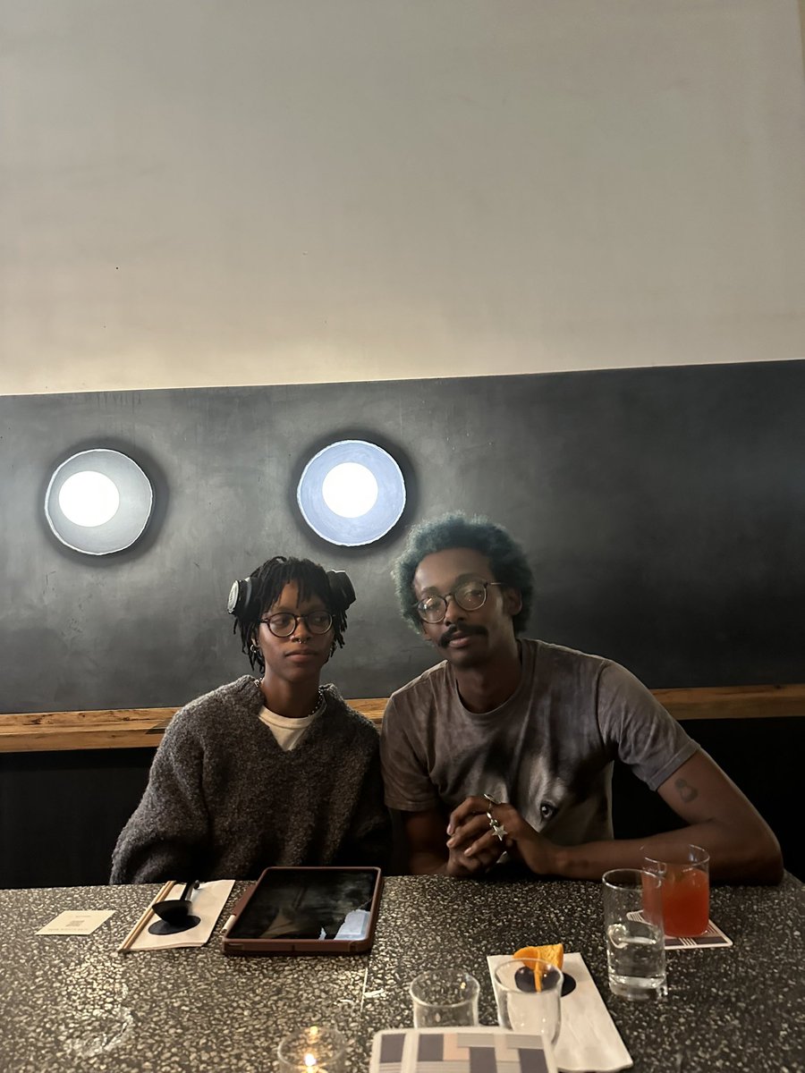 VEERVISION's tweet image. #related