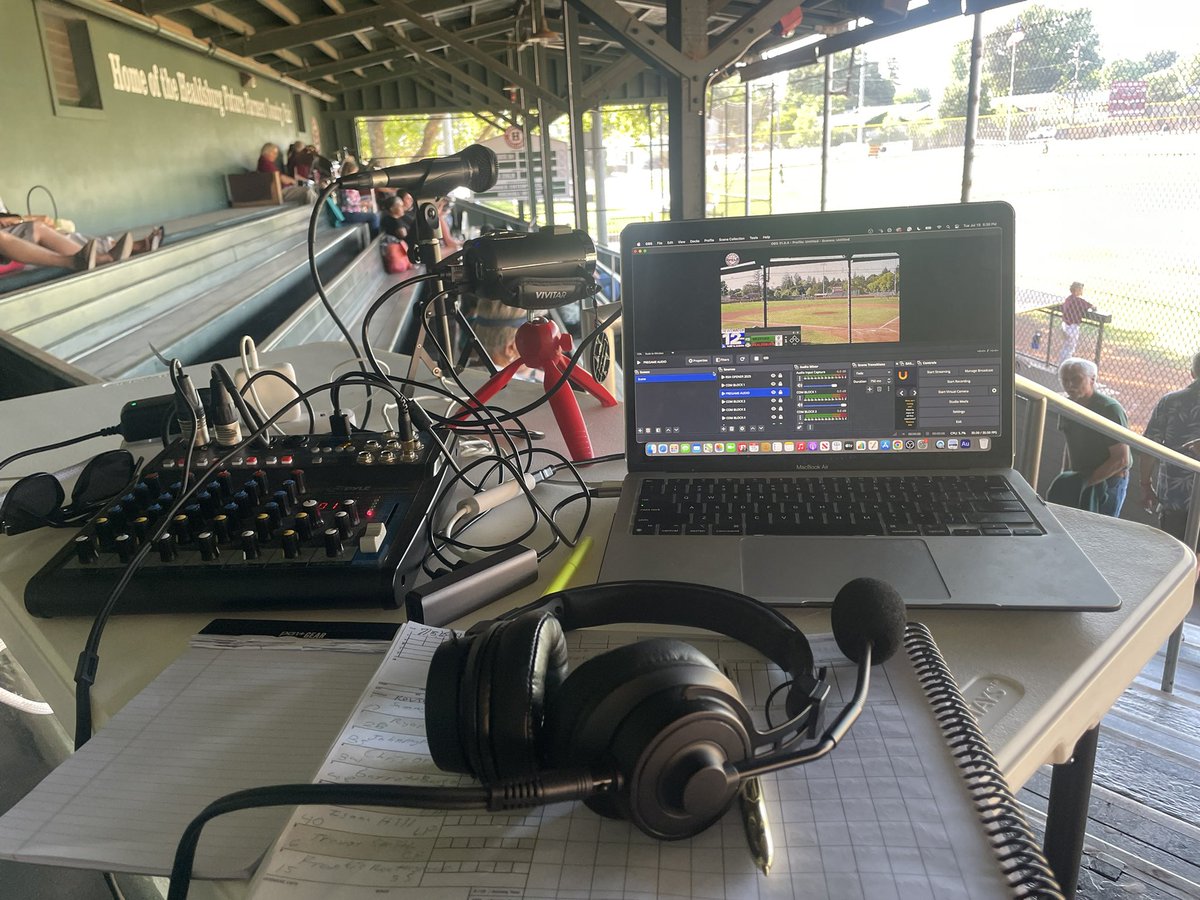 BryanWe94586914's tweet image. Beautiful evening for baseball in Healdsburg!! @MedfordRogues takes on the @PrunePackers for the first game of the series. Catch the action on my YouTube channel: Bryan Welch!! @PacEmpireLeague @STAAtalent
m.youtube.com/@bryanwelch460…