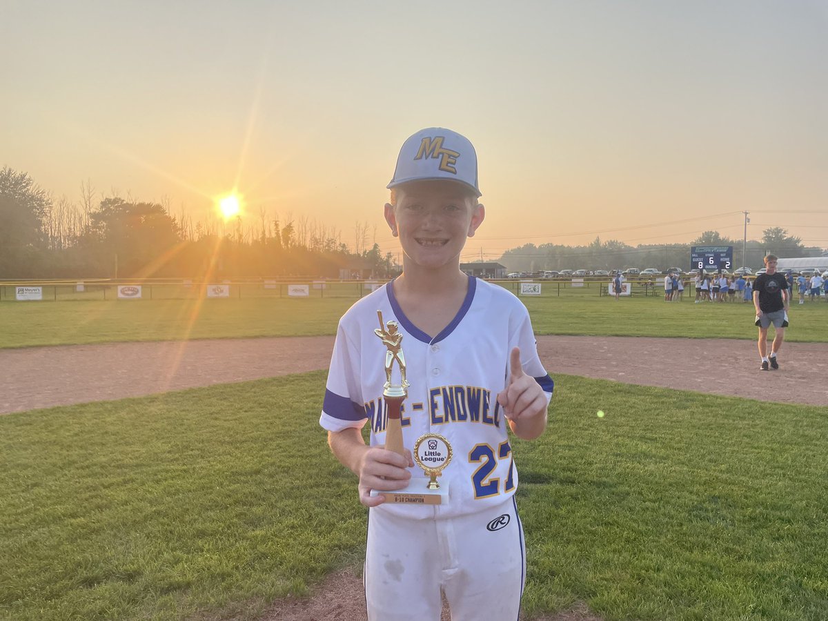 JerryBuckley44's tweet image. Maine-Endwell 10U Sectional champions!! 8-2 victory over Fayetteville Manlius in Syracuse 🏆 Onto the states located in Endicott at Logan Field starting 7/21
@wicztv @tturgeontv @TJEck_TV @Spartans_Base @MECSDSpartans